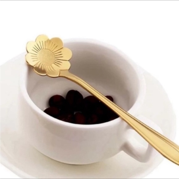 🌻New 8pcs Stainless Steel Flower Spoon,  Hostess Gift - Picture 2 of 3